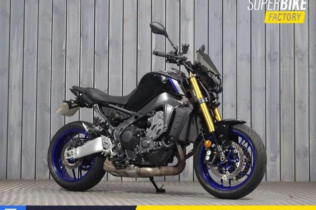 YAMAHA MT-09