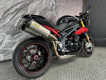 TRIUMPH SPEED TRIPLE 1050 R