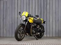 TRIUMPH STREET CUP