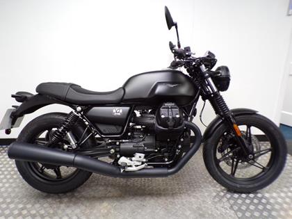 MOTO-GUZZI V7 STONE