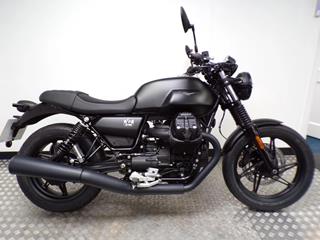 MOTO-GUZZI V7 STONE 