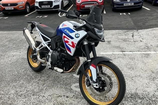 BMW F900GS