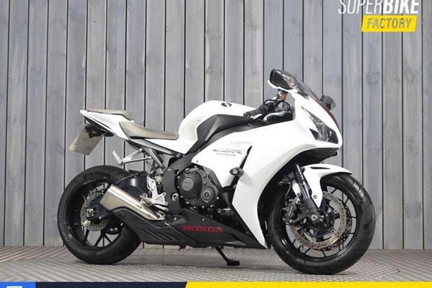 HONDA CBR1000RR FIREBLADE