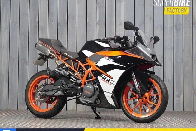 KTM RC390