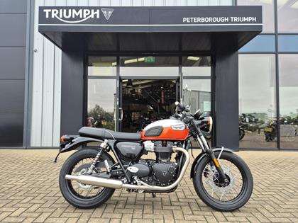 TRIUMPH BONNEVILLE T100