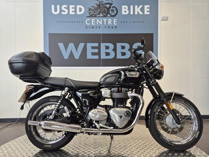 TRIUMPH BONNEVILLE T100