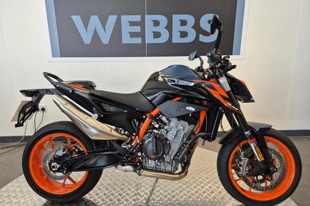 KTM 890 DUKE R