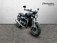 TRIUMPH SPEED TRIPLE 1050 RS