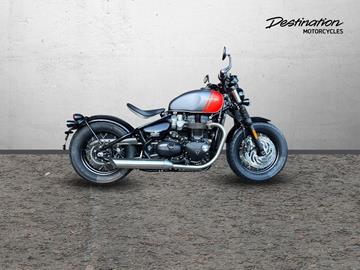 TRIUMPH BONNEVILLE BOBBER