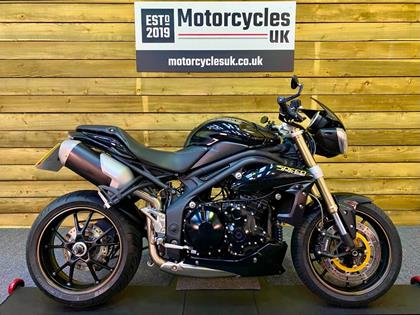 TRIUMPH SPEED TRIPLE 1050