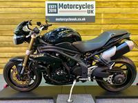 TRIUMPH SPEED TRIPLE 1050