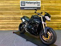 TRIUMPH SPEED TRIPLE 1050