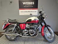 TRIUMPH BONNEVILLE T100