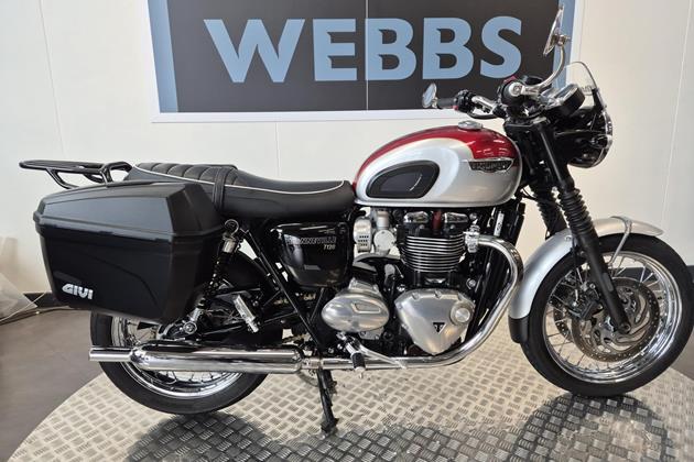 TRIUMPH BONNEVILLE T120