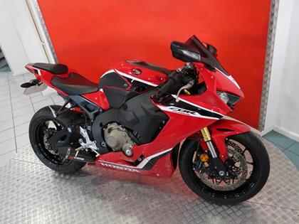 HONDA CBR1000RR FIREBLADE