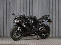 KAWASAKI ZX-6R