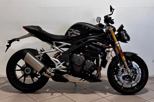 TRIUMPH SPEED TRIPLE 1200 RS