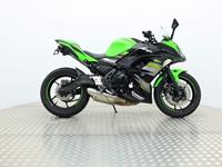 KAWASAKI NINJA 650