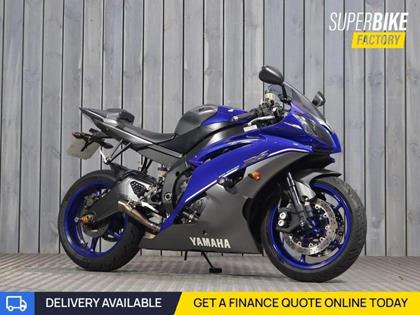 YAMAHA R6