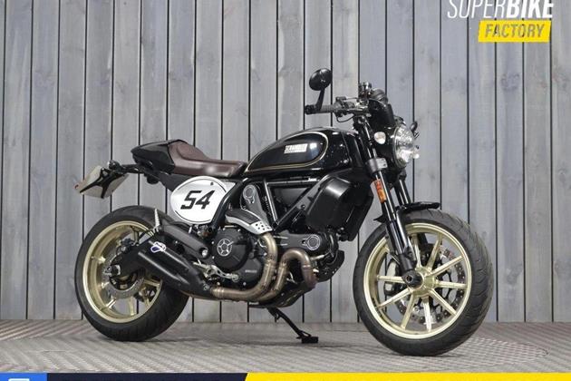 DUCATI SCRAMBLER 800