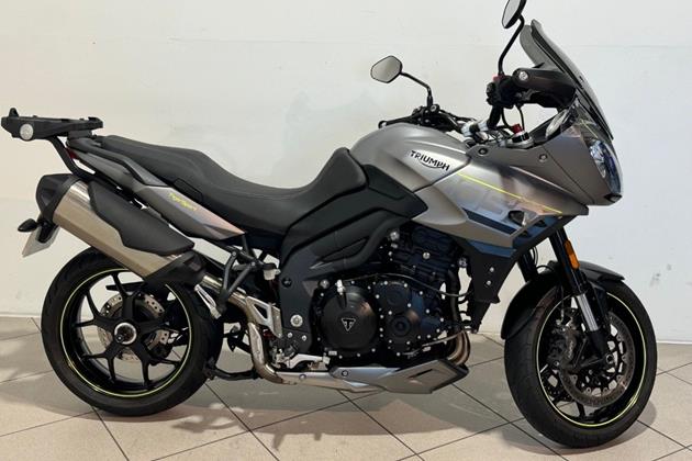 TRIUMPH TIGER 1050