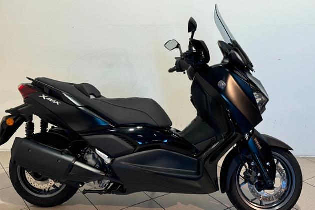 YAMAHA XMAX 300