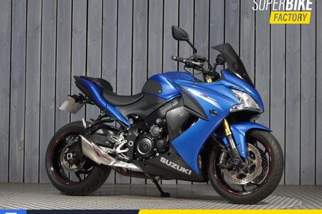 SUZUKI GSX-S1000F