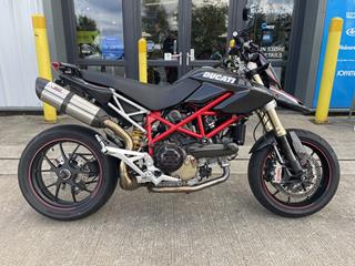 DUCATI HYPERMOTARD 1100S 