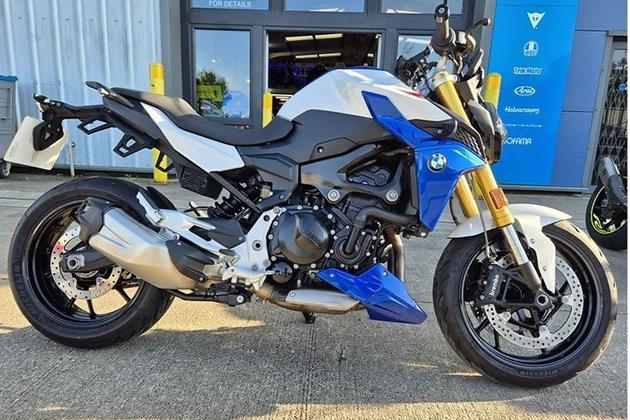 BMW F900R