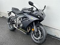 TRIUMPH DAYTONA 660