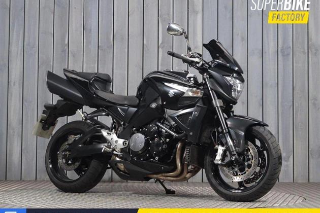 SUZUKI GSX1300 B-KING