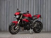 TRIUMPH SPEED TRIPLE 1050