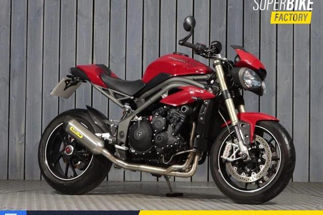 TRIUMPH SPEED TRIPLE 1050