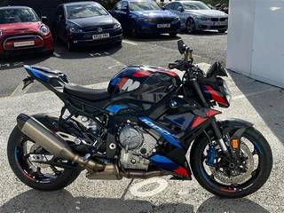 BMW M1000R 