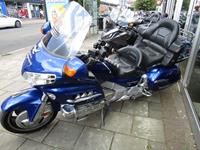 HONDA GL1800 GOLDWING