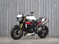 TRIUMPH SPEED TRIPLE 1050