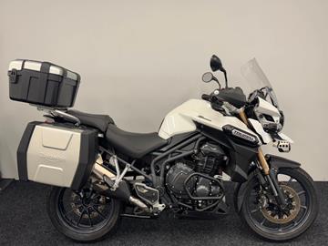 TRIUMPH TIGER 1200 EXPLORER