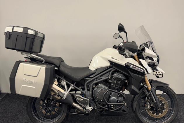 TRIUMPH TIGER 1200 EXPLORER