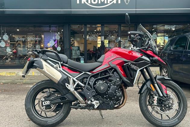 TRIUMPH TIGER 900 GT PRO