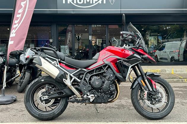 TRIUMPH TIGER 900 GT PRO