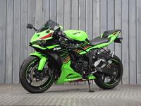 KAWASAKI ZX-6R