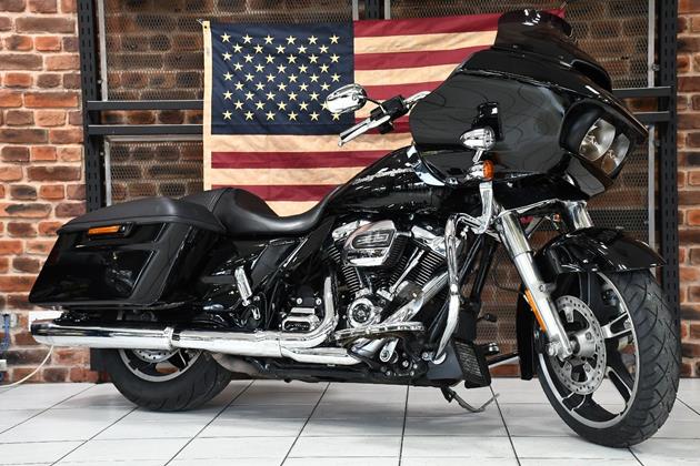 HARLEY-DAVIDSON ROAD GLIDE