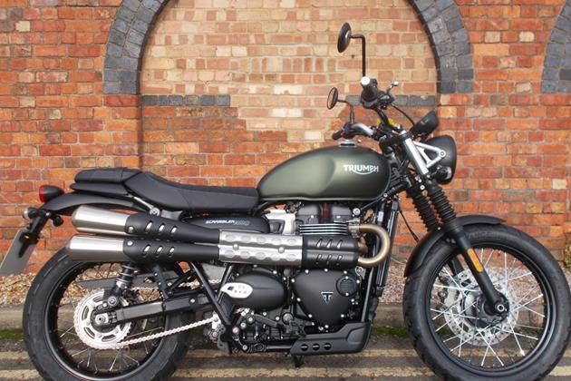 TRIUMPH SCRAMBLER 900