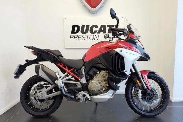 DUCATI MULTISTRADA V4S