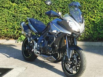 TRIUMPH TIGER 1050