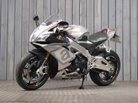 APRILIA RSV4