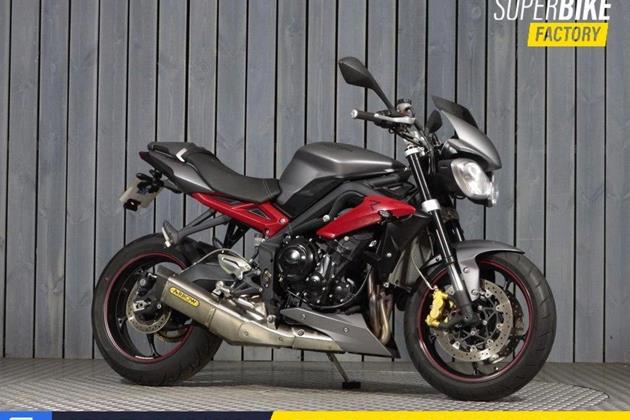 TRIUMPH STREET TRIPLE 675