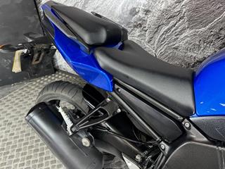 YAMAHA FAZER 8 