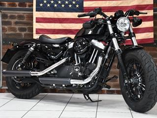 HARLEY-DAVIDSON SPORTSTER 1200 