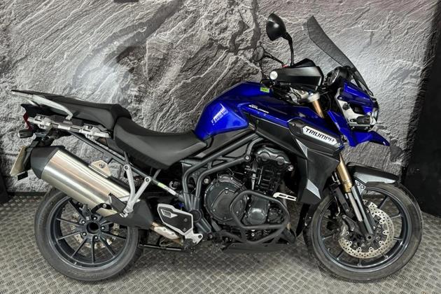 TRIUMPH TIGER 1200 EXPLORER